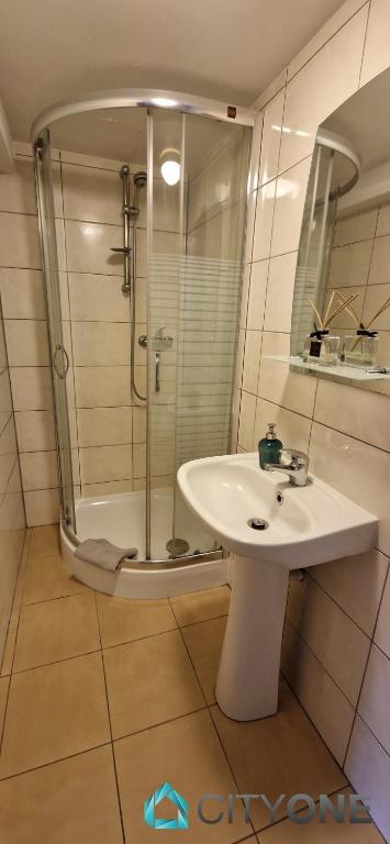 SOPOT pokoje wakacyjne TOPOS City One photo 3