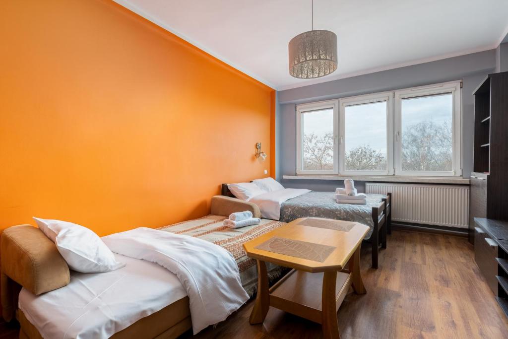 Zielona Nowa Huta Apartment by BookingHost photo 2