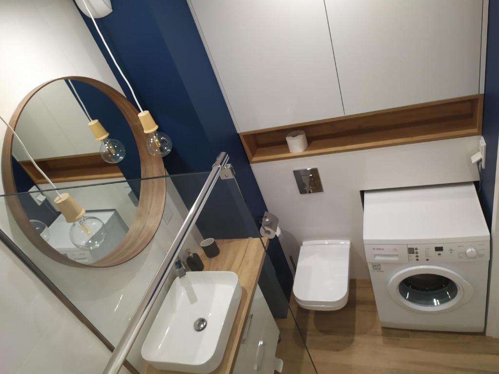 Kraków City Center Navyblue Luxury Apartment photo 3