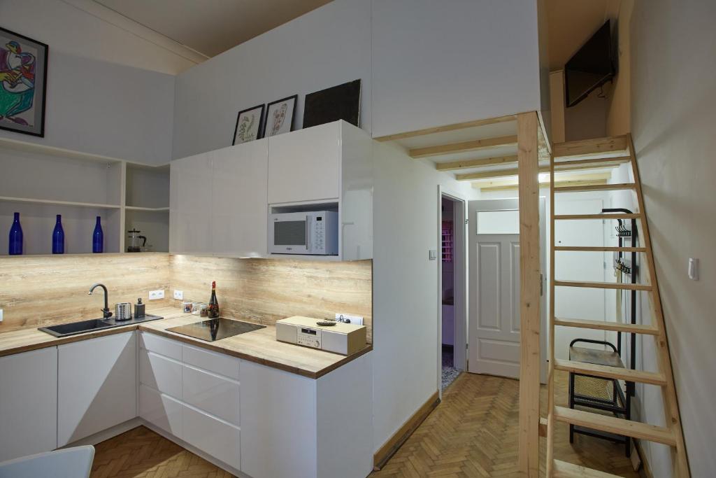 Stylish Apartment Kraków - Old Town photo 3
