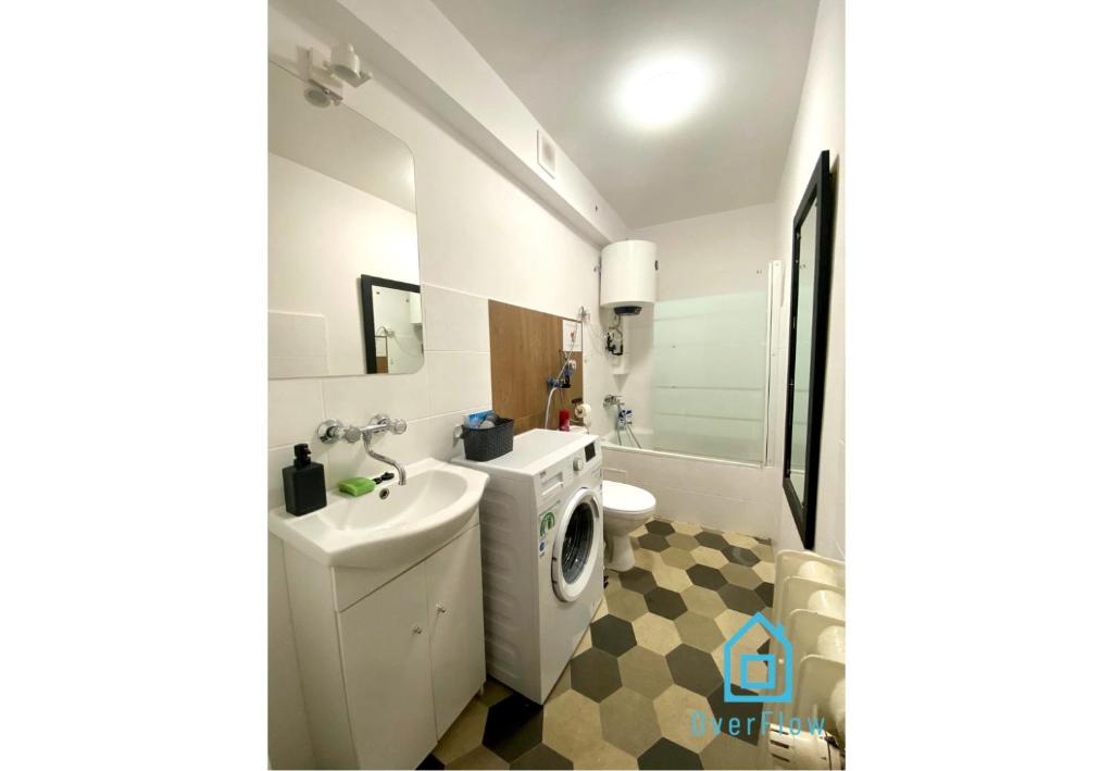 Spacious Room - Peaceful Retreat photo 3