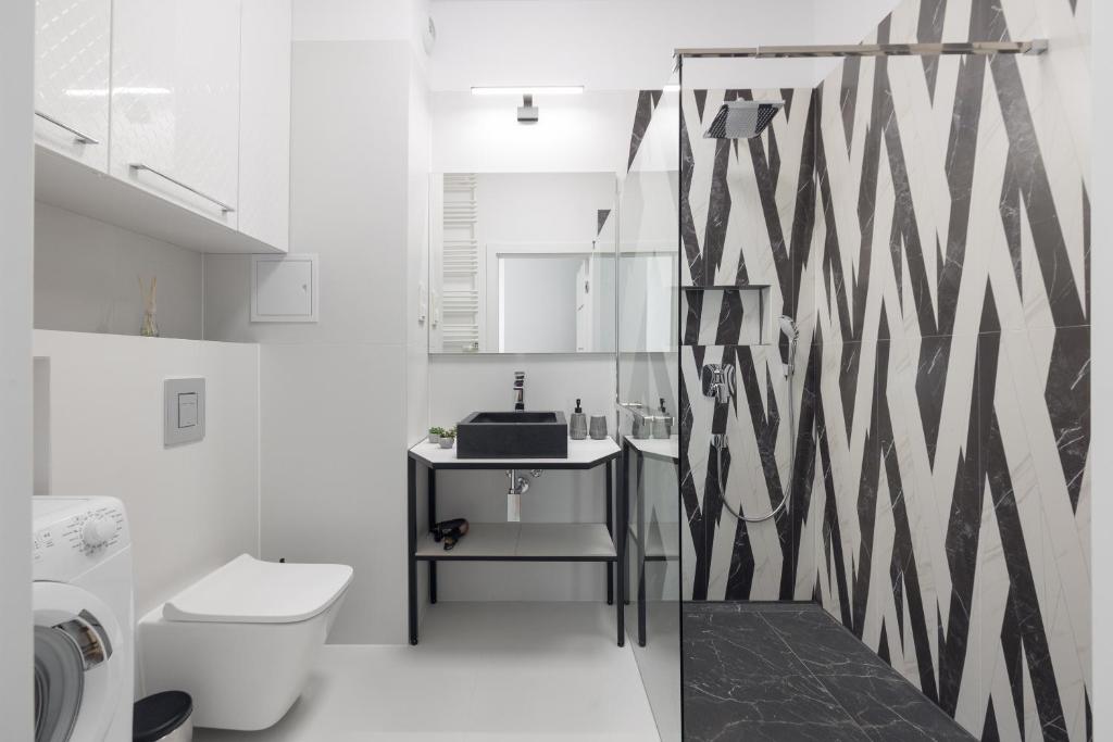 Sadyba Purple Luxury Apartment by BookingHost photo 3