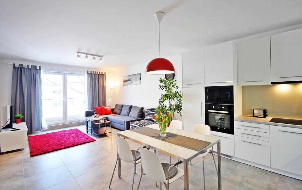 Rezydencja Ustronie Morskie - Apartament Słoneczny — photo 1