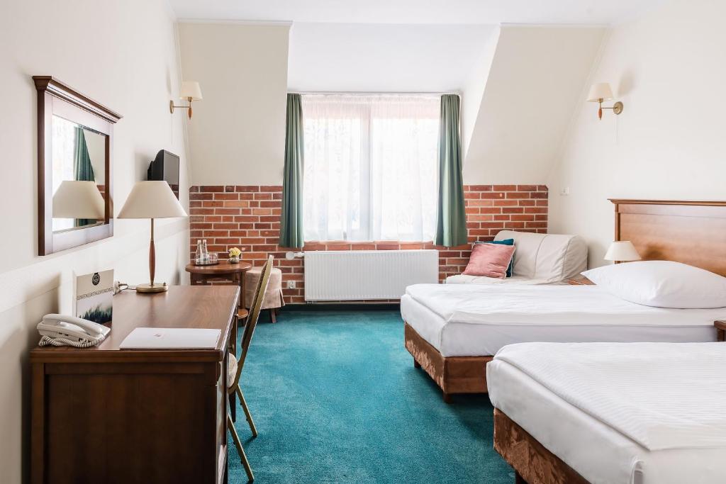 Hotel Szymbark photo 2