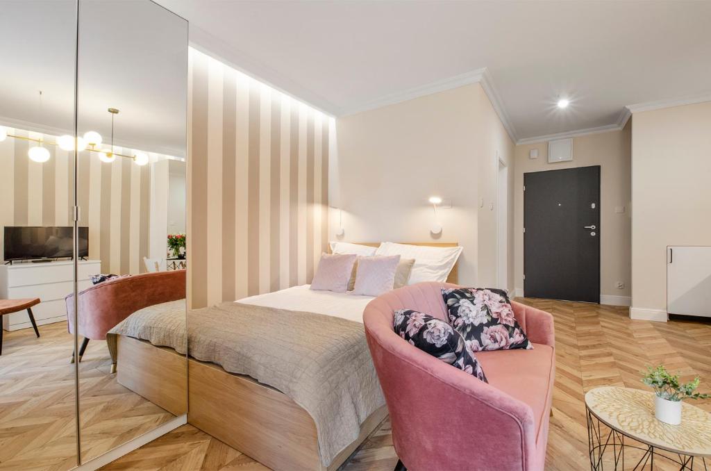 SKY Home- Rose Apartament -Manufaktura photo 2