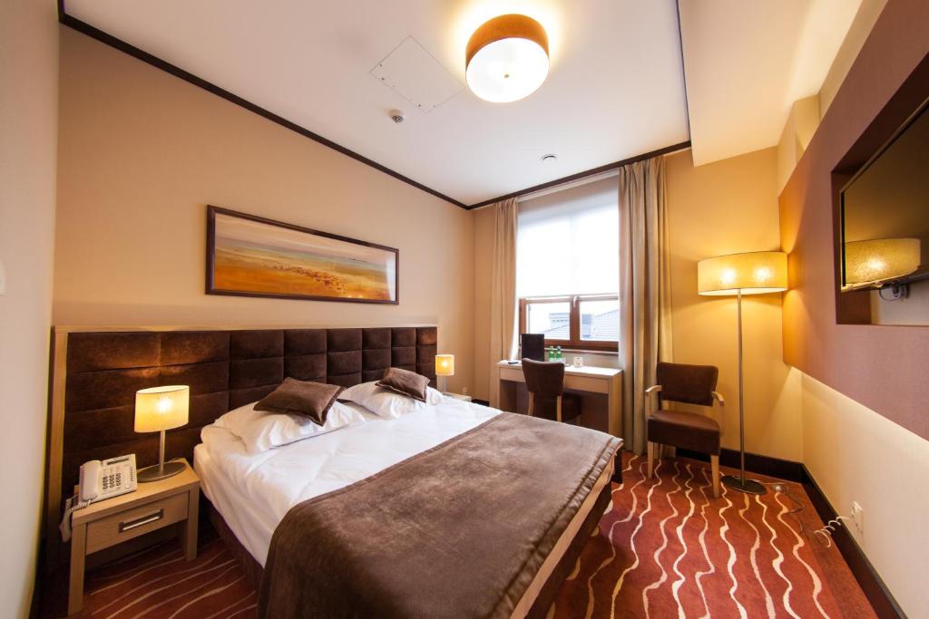 Hotel Skarbek photo 2