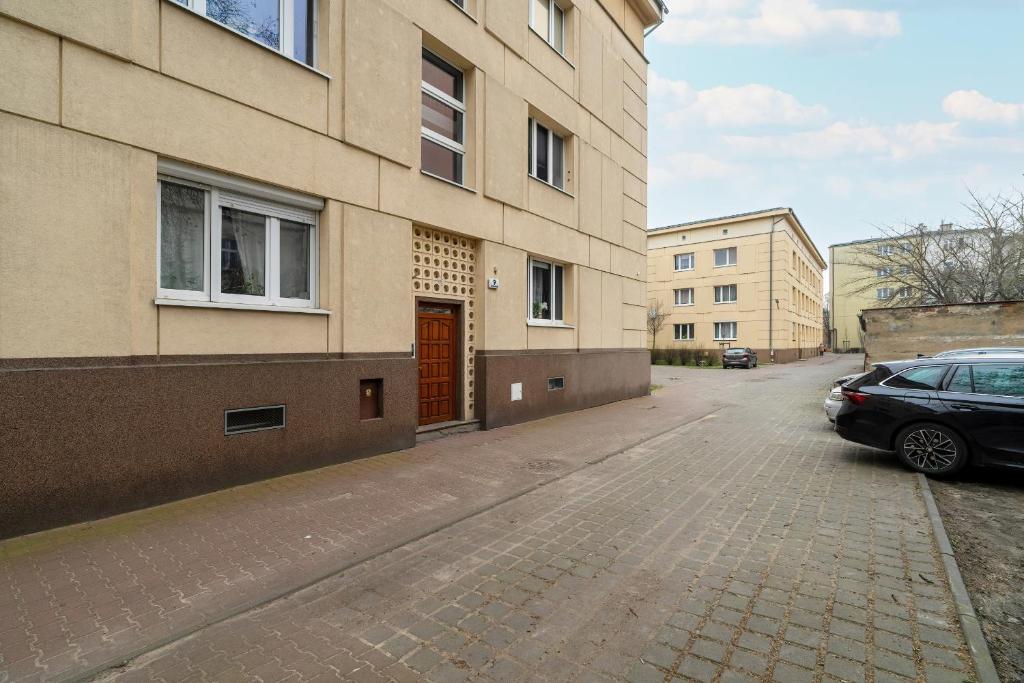 Studio in the Centre of Poznań with Balcony by Noclegi Renters photo 3