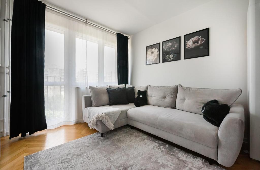 Wola Okopowa Luxury Apartment by BookingHost — photo 1