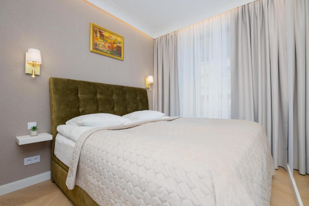 Stylish Grzybowska Apartments by Noclegi Renters photo 3