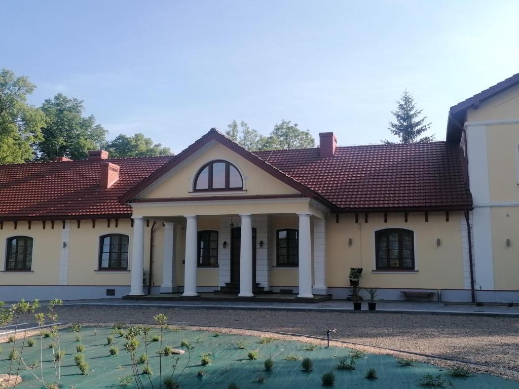 DOM WESELNY 'DWÓR W JUROWCACH' photo 2