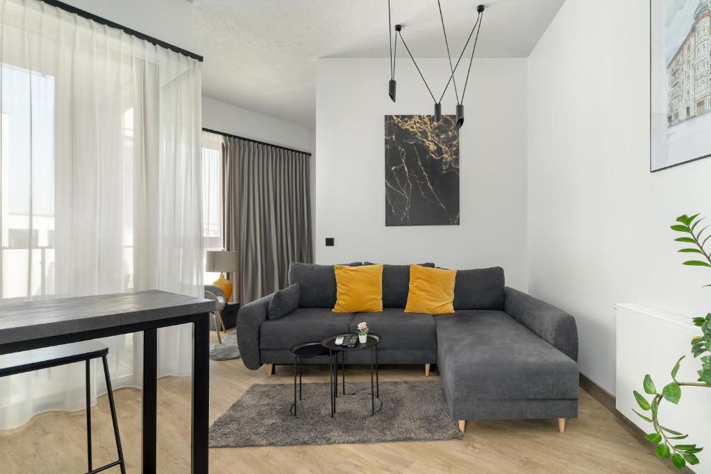 Rodzinne Studio dla 5 osób Poznań Klimatyzacja by Noclegi Renters — photo 1