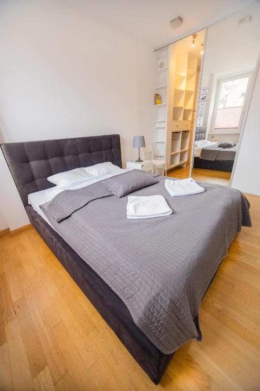 Spacious flat in the Old town. photo 2