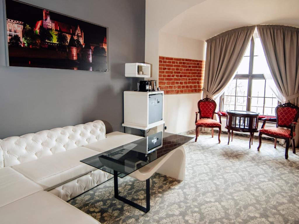 Hotel Zamek Gniew photo 3