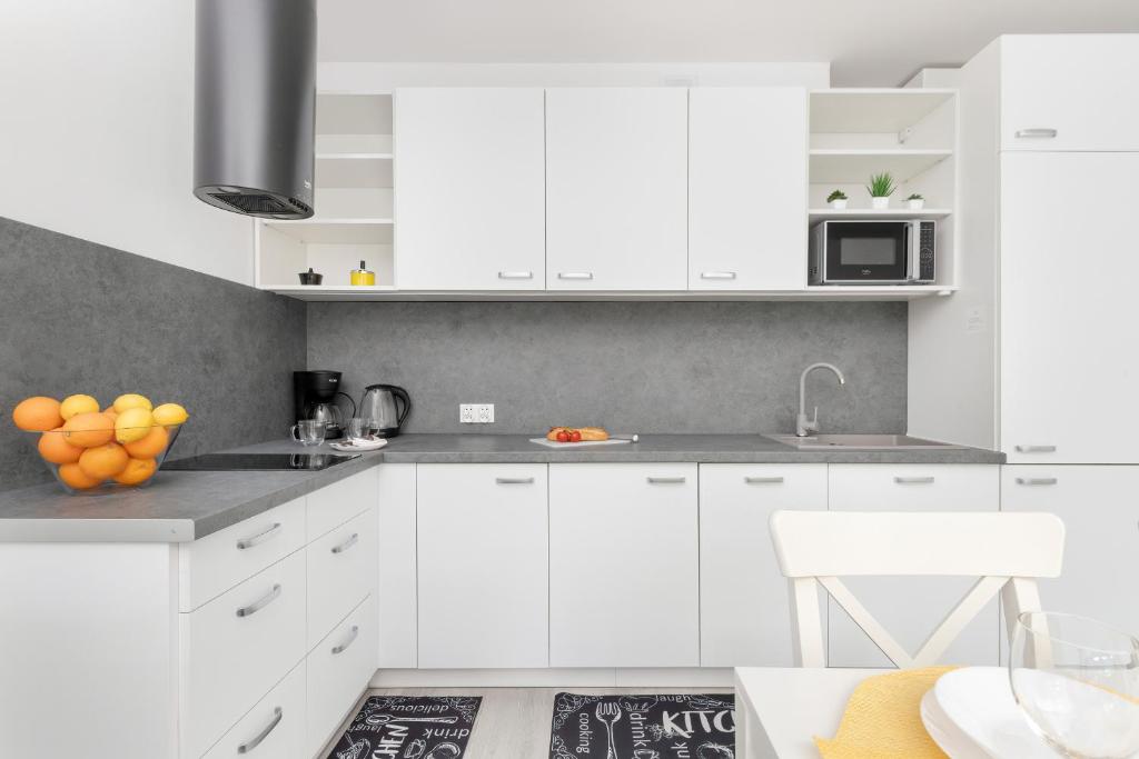 Sopockie Studio z Parkingiem przy Plaży i Molo by Noclegi Renters photo 3