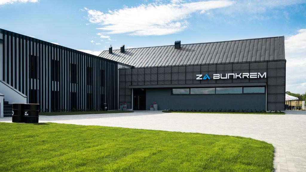 Za Bunkrem 2 0 — photo 1
