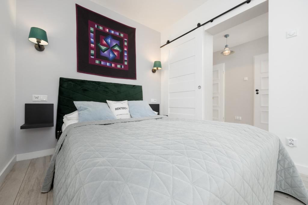 Schillera Apartments Warsaw by Noclegi Renters photo 2