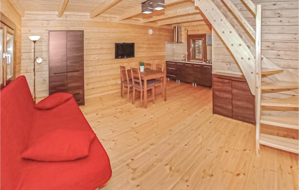 Gorgeous Home In Jaroslawiec With Wifi photo 3