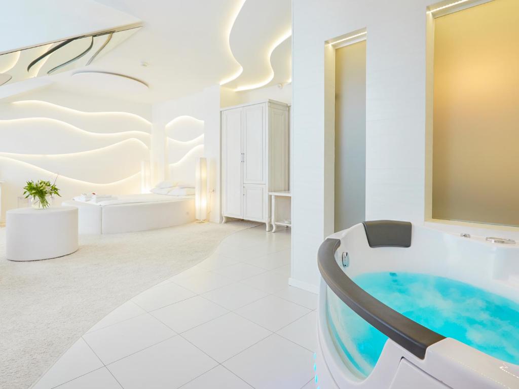 Hotel Senator Konferencje & SPA photo 2