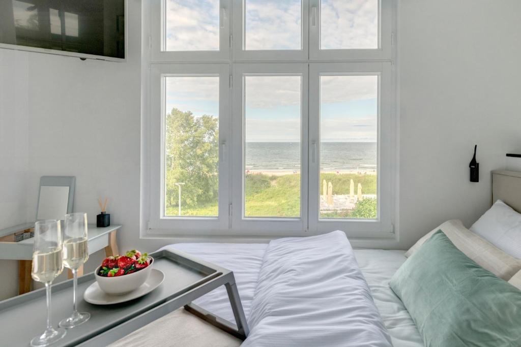Sea view apartment photo 3
