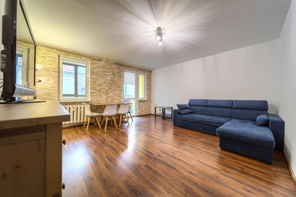 Wyspa Słodowa Apartment for 8 People by BookingHost photo 3