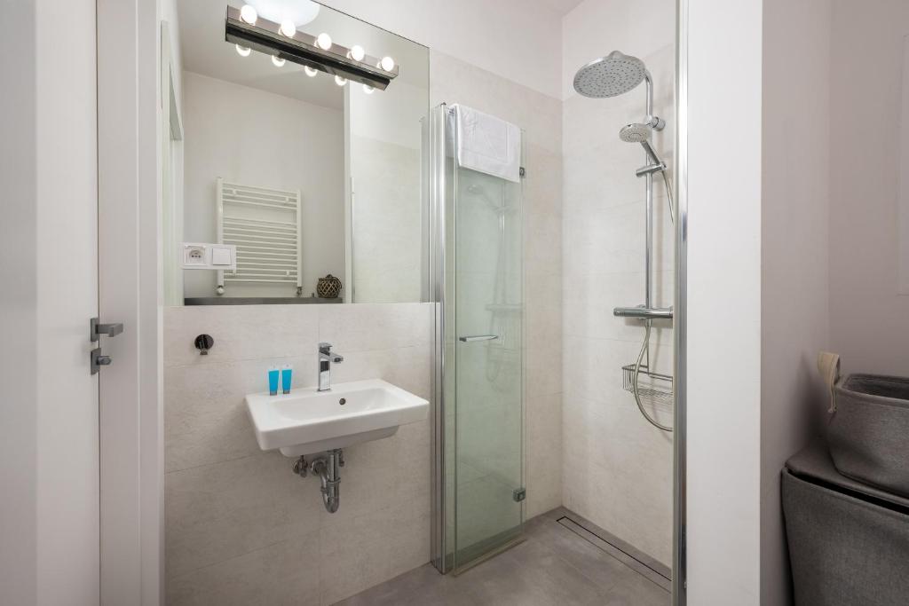 Wola Pawia Comfort Studio by BookingHost photo 3