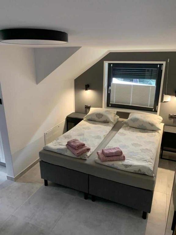 Wiejska 21 photo 2
