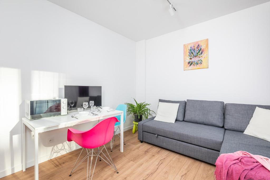 SuperApart Edwarda Habicha 7 - Blisko PKP i Factory Ursus — photo 1