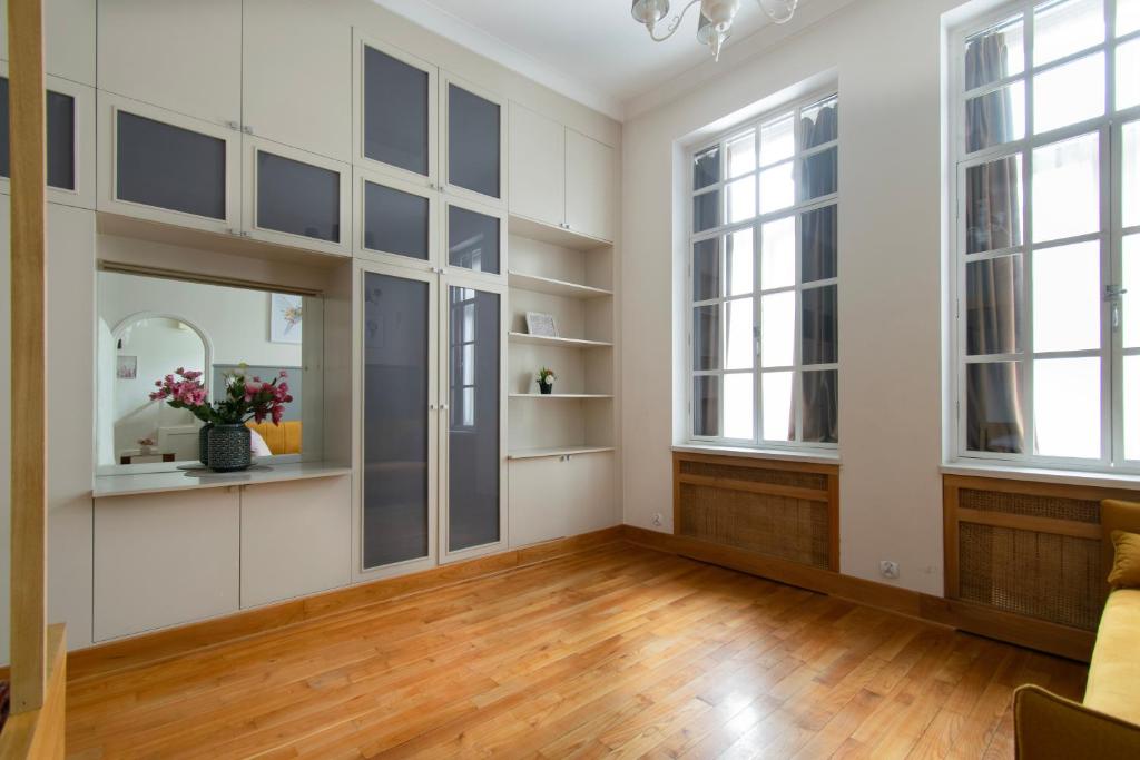 Stylish 2 bedroom apartment Morsztynowska street photo 3
