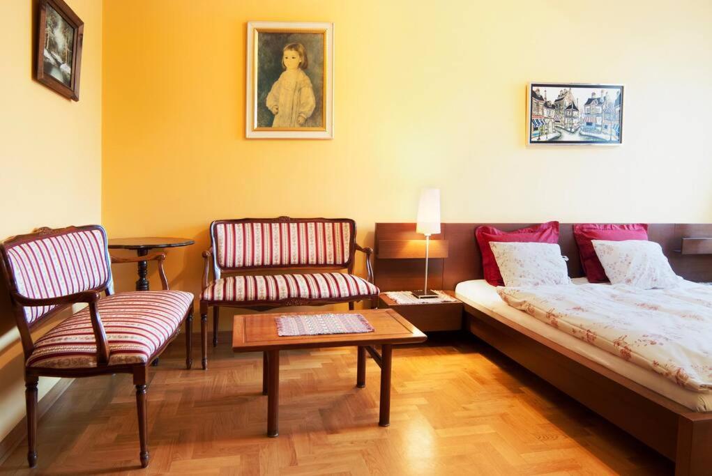 Trinity Apartment photo 2