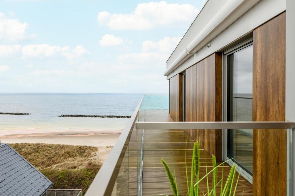 Solaris Apartments Close to the Beach by Noclegi Renters — photo 1