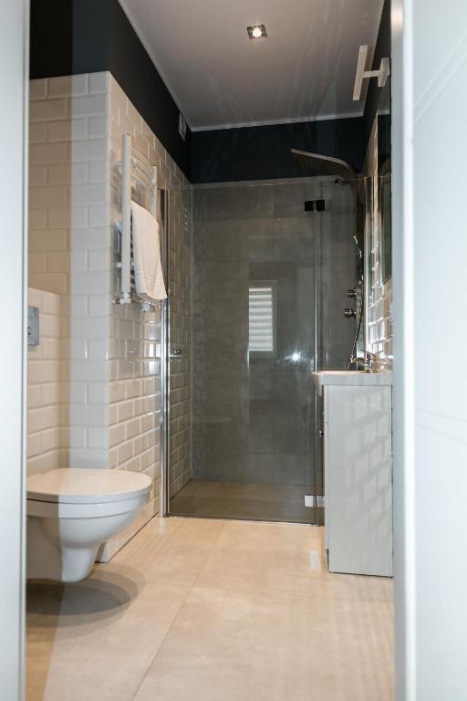 Apartament z prywatnym jacuzzi - bezpłatny parking - ogród photo 2
