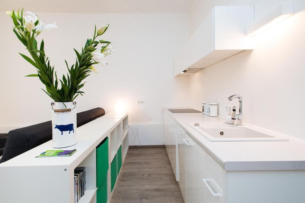Snow White Apartment photo 3