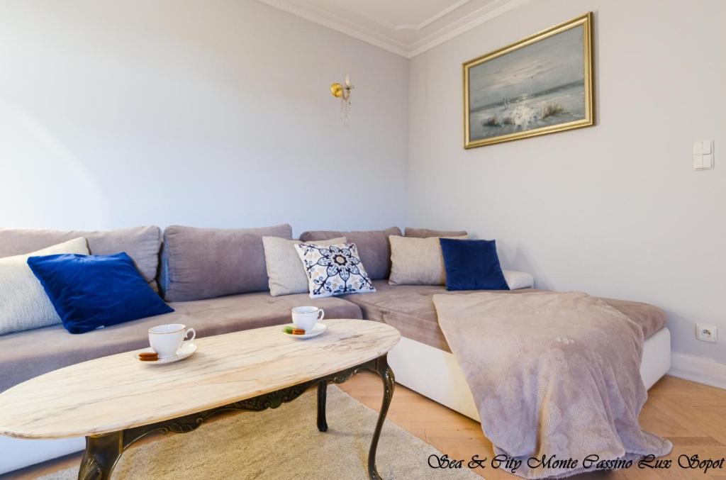 Sea & City 50 m Monte Casinno 100 m Beach Apartments Lux Sopot — photo 1