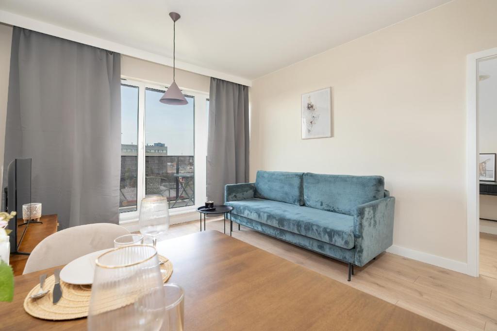 Wojciechowskiego Apartment with Parking by Noclegi Renters — photo 1