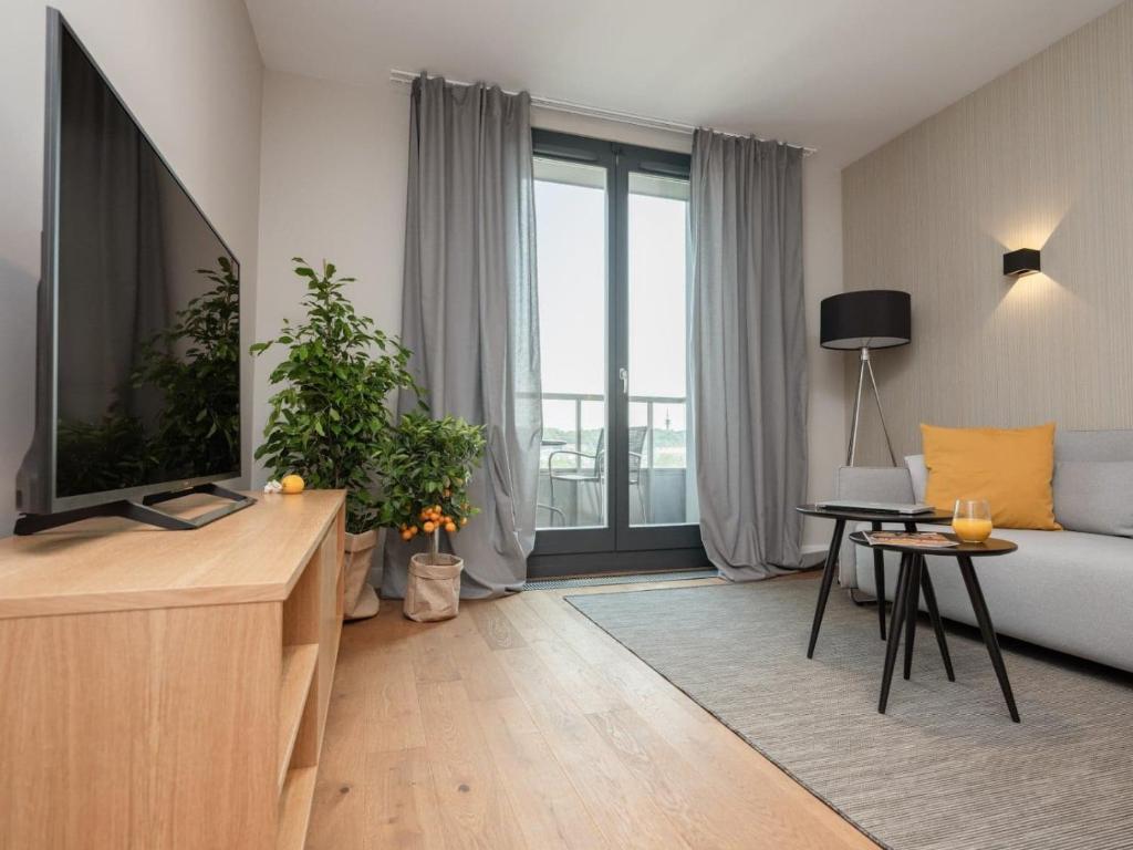 Stylish Apartment Luminis in Krakow's Kazimierz — photo 1
