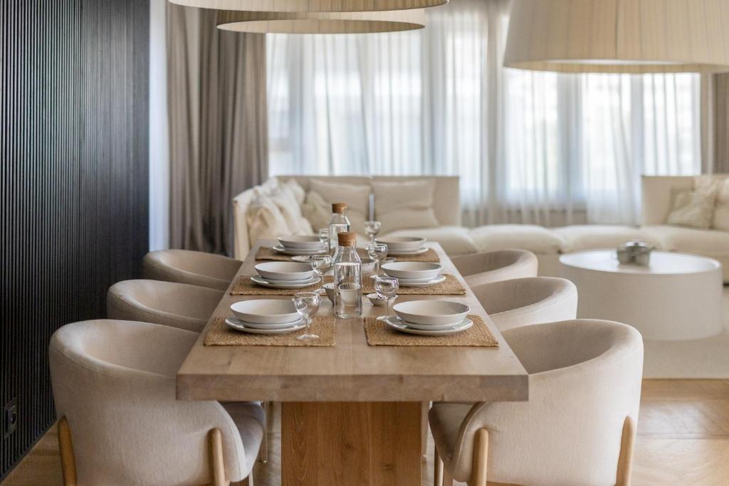 The Atelier - Luxurious 230m2 Apartment in Warsaw photo 2