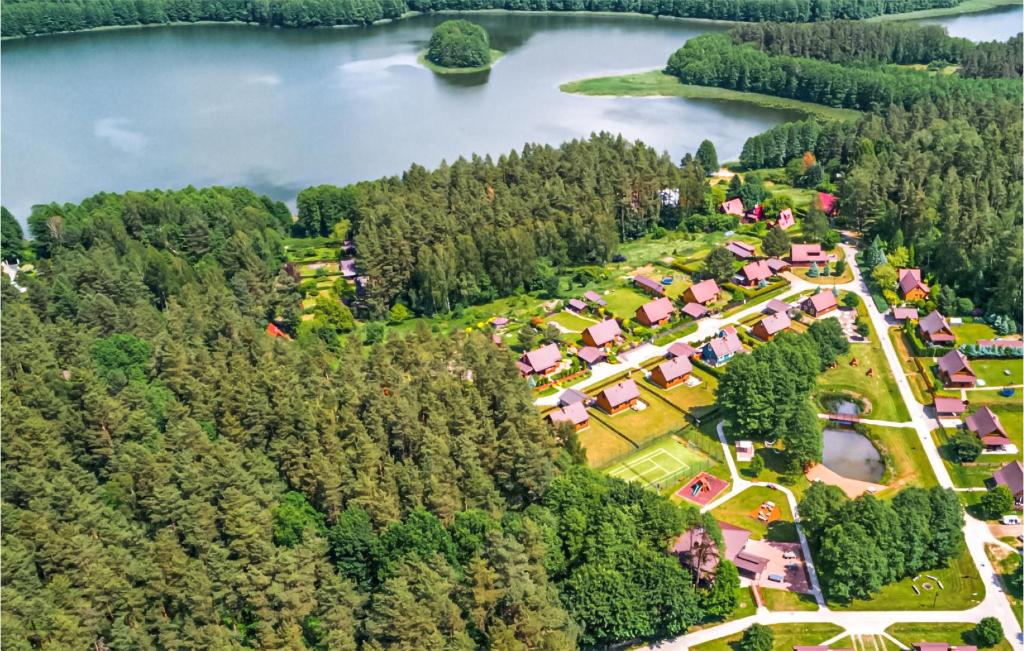 2 Bedroom Awesome Home In Gietrzwald photo 2