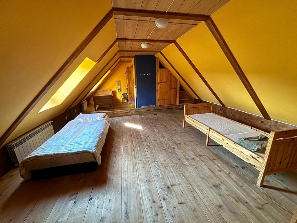 Slow House photo 2