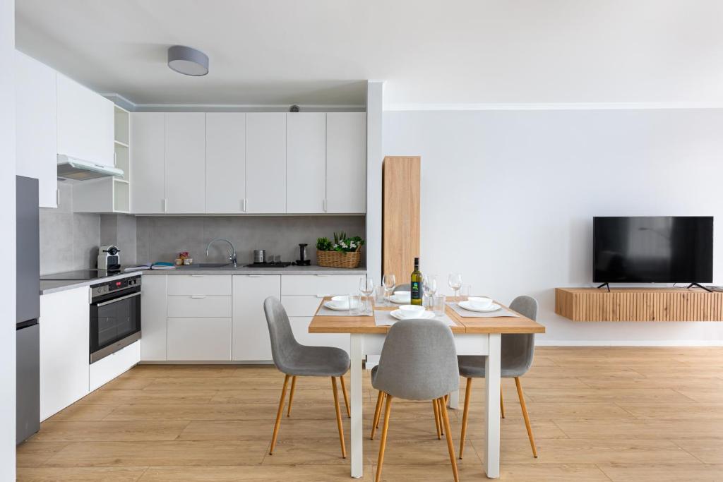 Booking.com: Hotels in Warsaw. Book your hotel now! photo 3