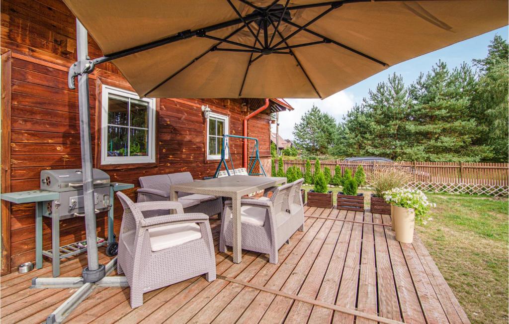 Nice Home In Czarny Mlyn With Wifi photo 2