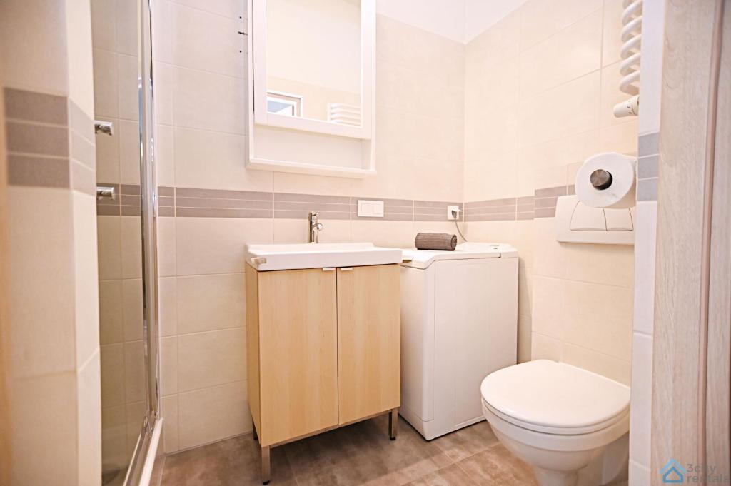 Beige and Red 3city Studio in Sopot by Noclegi Renters photo 3