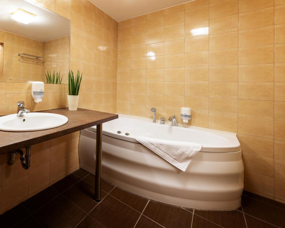 Hotel Zawisza photo 3