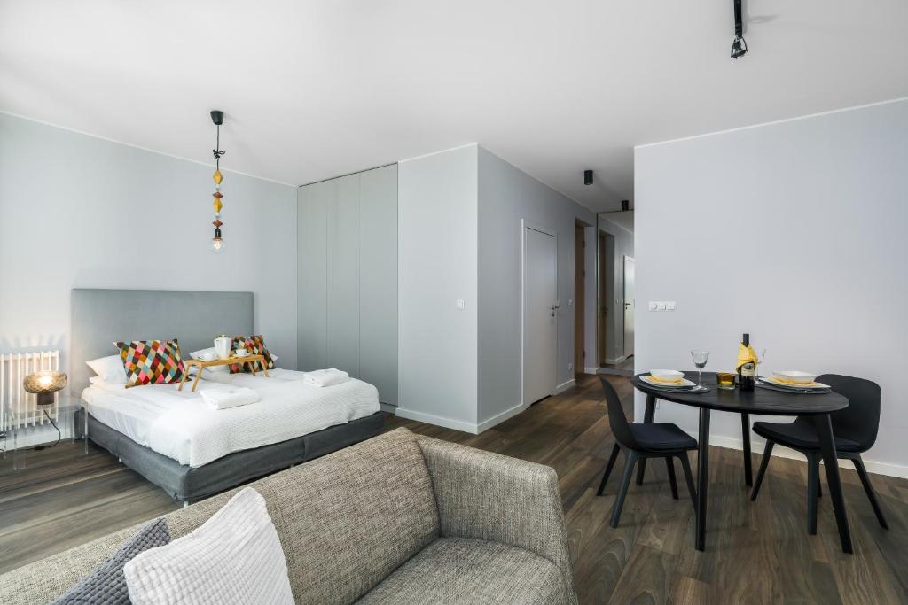 Maraton Gardens Apartments by Noclegi Renters photo 2