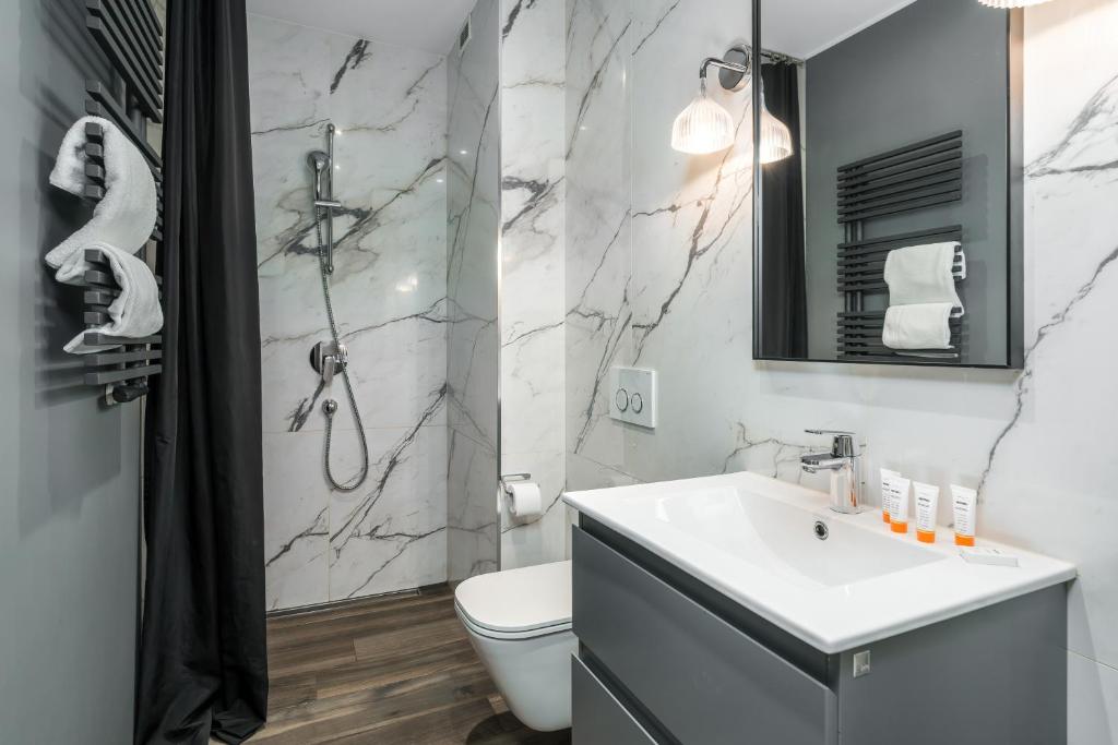 Maraton Gardens Apartments by Noclegi Renters photo 3