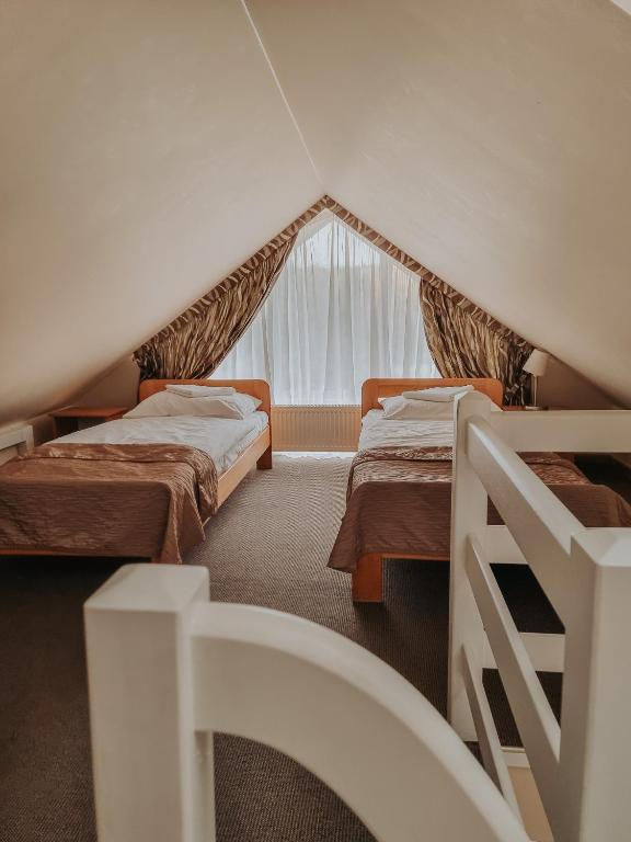 Pokoje hotelowe Azyl photo 2