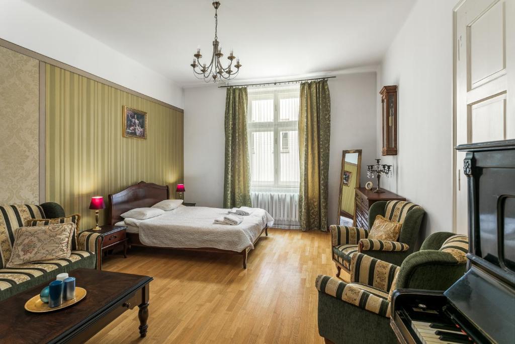 The Spiski Palace Apartments photo 2