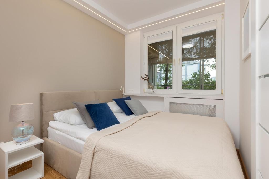 Booking.com: Hotels in Warsaw. Book your hotel now! photo 2