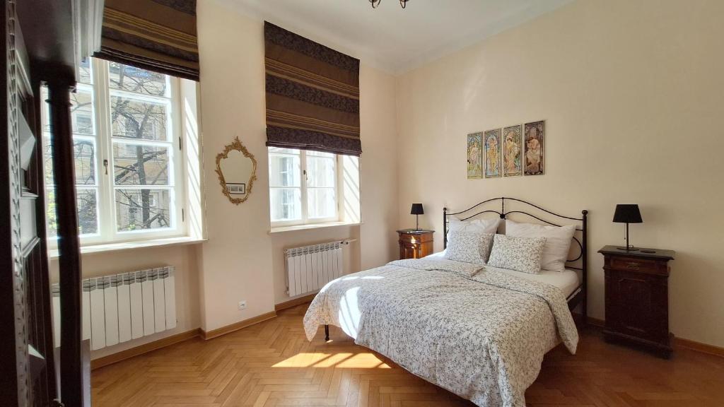 Elegant 3 room at The Old Town - 70m2 - up to 6 sleeps photo 2