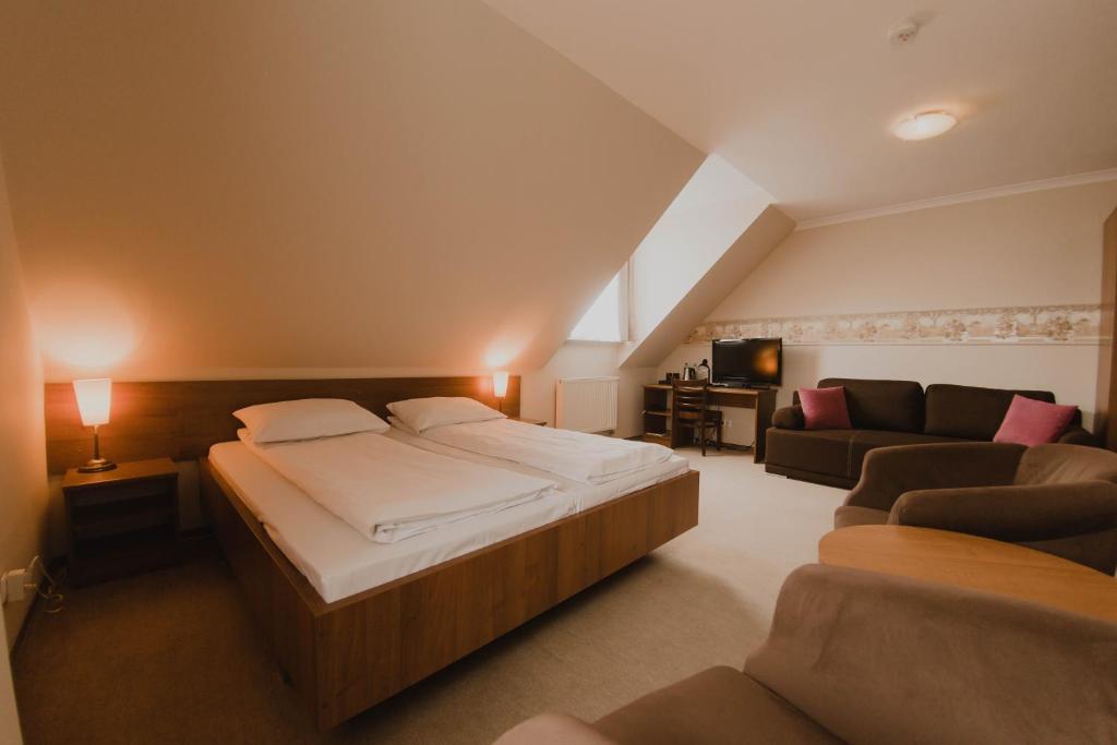 Hotel Cesarski - Kaiserhof photo 2