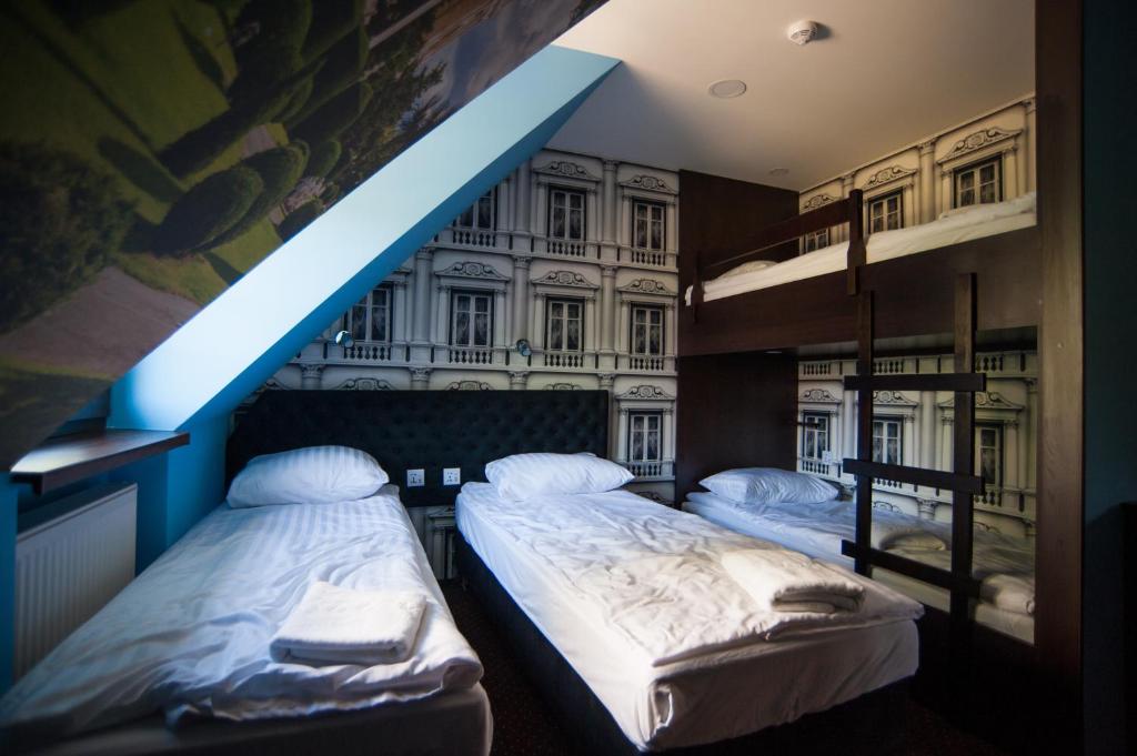 World Hostel - Old Town photo 2